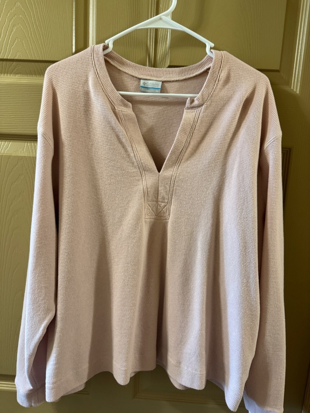 Columbia Women's Pink Waffle-Knit Split V Pullover
